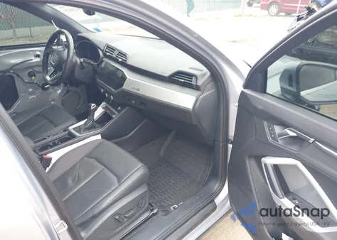 2021 Audi Q3 Premium 40 Tfsi Quattro Tiptronic из США, поврежденный, VIN WA1AUCF39M1153496